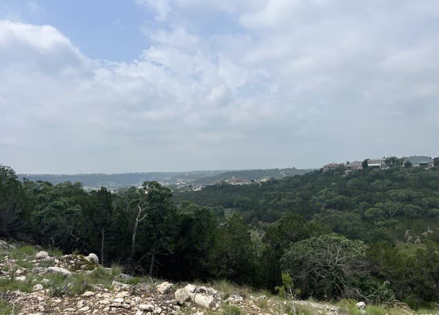 121R  Hannah Ln, Boerne, TX 78006 — photo 2