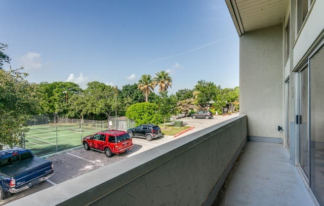 3102  Eisenhauer Unit B 20, San Antonio, TX 78209 — photo 13