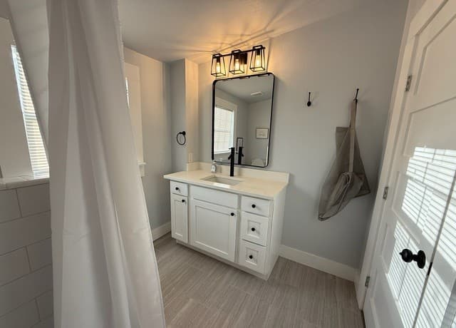1607 N Pine Street, San Antonio, TX 78208 — photo 9