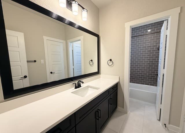 5843  Whitby Rd Unit 30, San Antonio, TX 78240 — photo 19