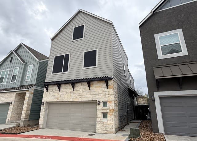 5843  Whitby Rd Unit 30, San Antonio, TX 78240 — photo 2