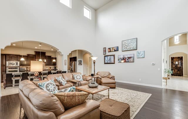 22522  Viajes, San Antonio, TX 78261 — photo 16