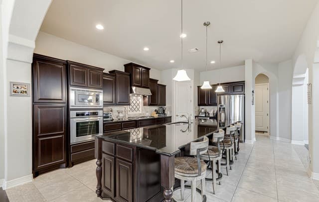 22522  Viajes, San Antonio, TX 78261 — photo 18