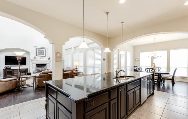 22522  Viajes, San Antonio, TX 78261 — photo 22