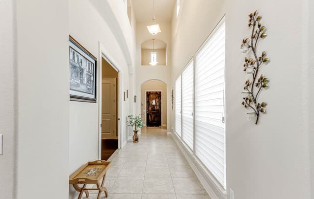 22522  Viajes, San Antonio, TX 78261 — photo 7