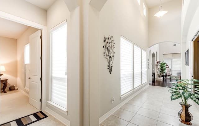 22522  Viajes, San Antonio, TX 78261 — photo 9