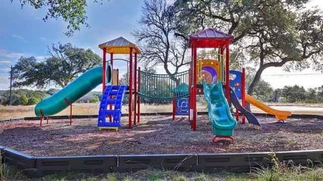 908  Serene, Spring Branch, TX 78070 — photo 9