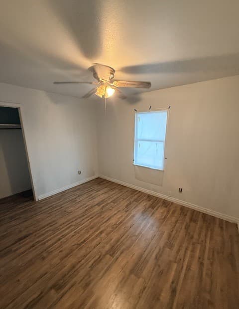 207 29th, San Antonio, TX 78237 — photo 4