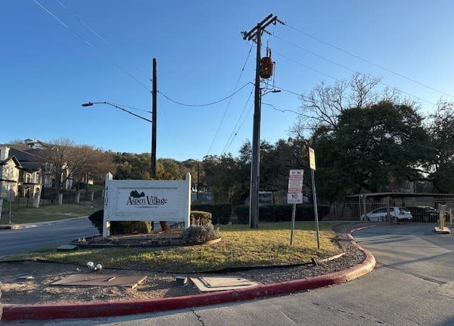4107  Medical Unit 1203, San Antonio, TX 78229