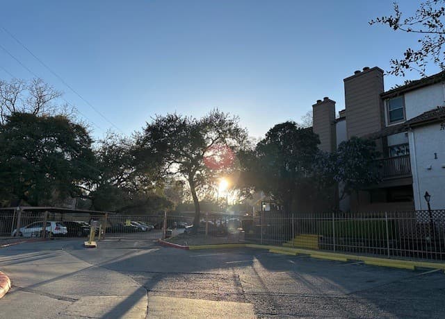 4107  Medical Unit 1203, San Antonio, TX 78229 — photo 2