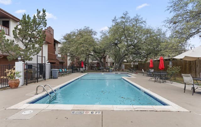 10527  Perrin Beitel Rd Unit C104, San Antonio, TX 78217 — photo 11