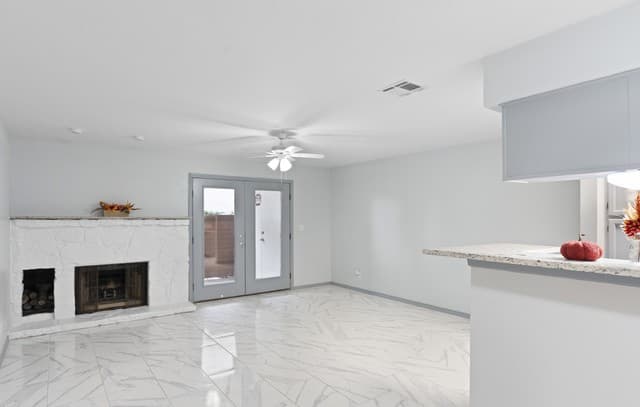 10527  Perrin Beitel Rd Unit C104, San Antonio, TX 78217 — photo 3