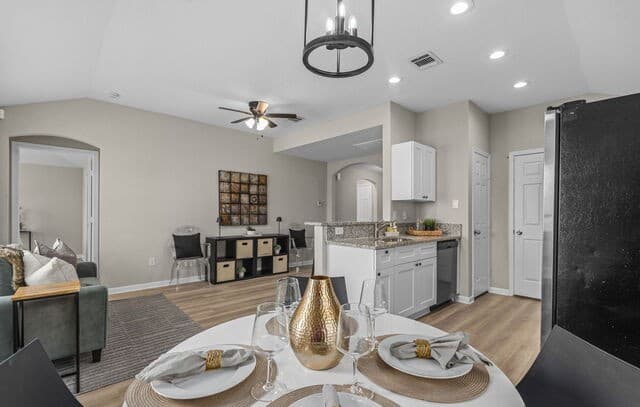 611 Whiting