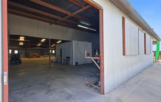 4456  Fm 536, Pleasanton, TX 78064 — photo 13
