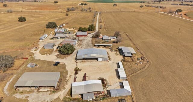 4456  Fm 536, Pleasanton, TX 78064 — photo 24