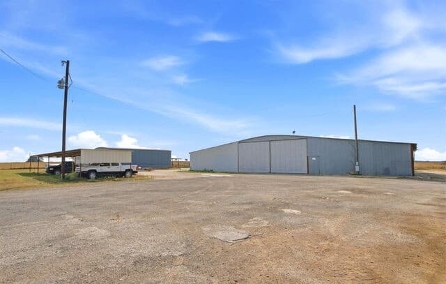 4456  Fm 536, Pleasanton, TX 78064 — photo 4