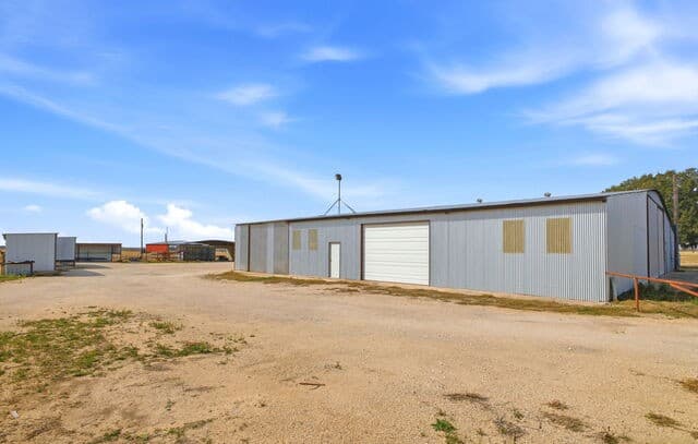 4456  Fm 536, Pleasanton, TX 78064 — photo 7