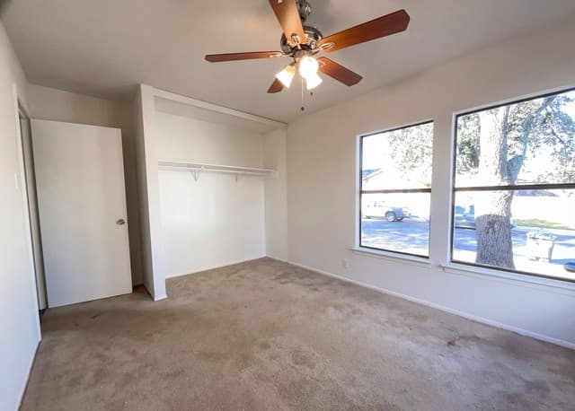 15009  Winter View, San Antonio, TX 78247 — photo 13