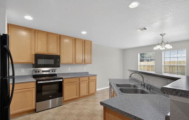 16103  Branding Pass, San Antonio, TX 78247 — photo 8