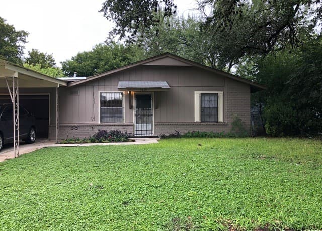 5619  Brookhill
