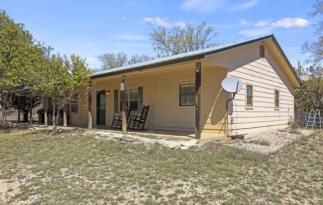 146  Exotic, Bandera, TX 78003 — photo 4