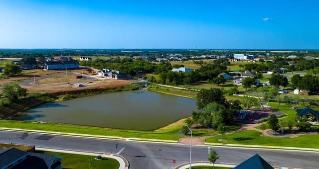 117  Red Oak Trail, La Vernia, TX 78121 — photo 5