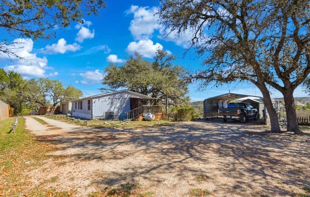 232  Sir Arthur, Canyon Lake, TX 78133 — photo 5