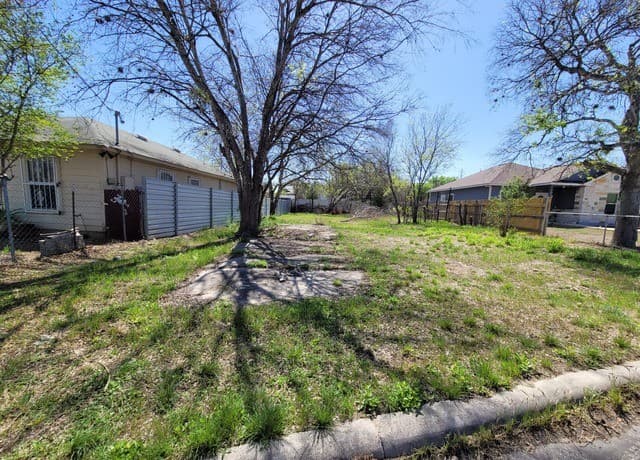 2134  Aransas Ave, San Antonio, TX 78220