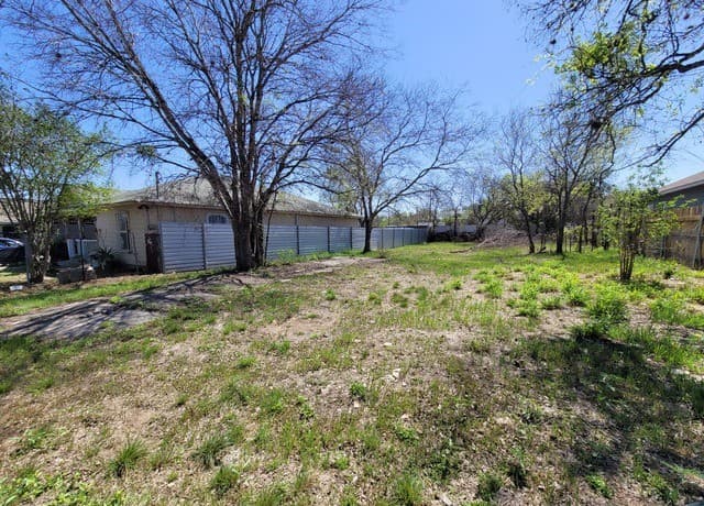 2134  Aransas Ave, San Antonio, TX 78220 — photo 3