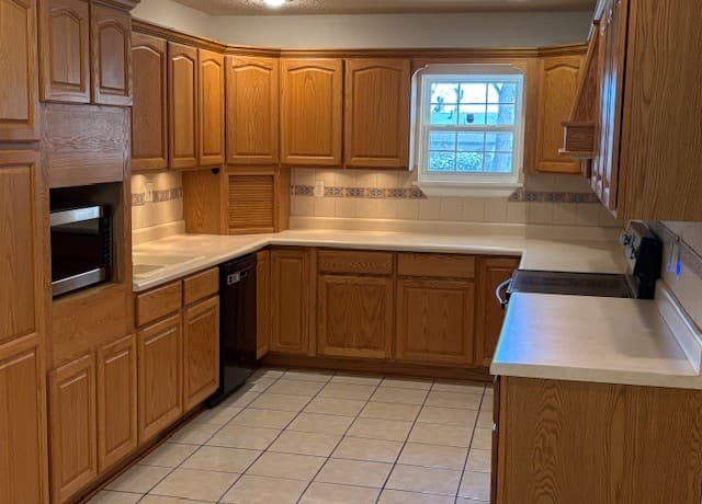 6103  Forest Timber, San Antonio, TX 78240 — photo 10