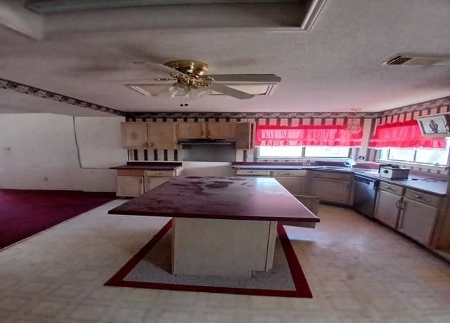 3919  Creek Spg, San Antonio, TX 78230 — photo 10