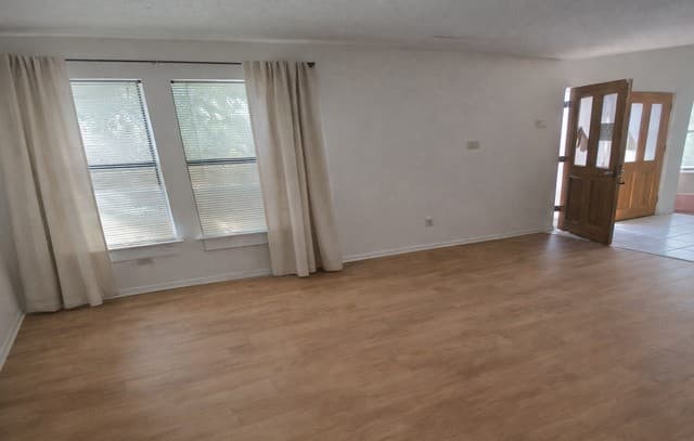 3919  Creek Spg, San Antonio, TX 78230 — photo 7