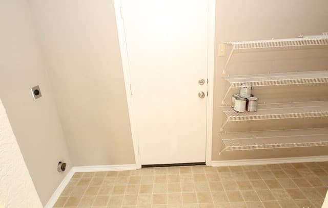 9715  Amber Ledge, San Antonio, TX 78245 — photo 12