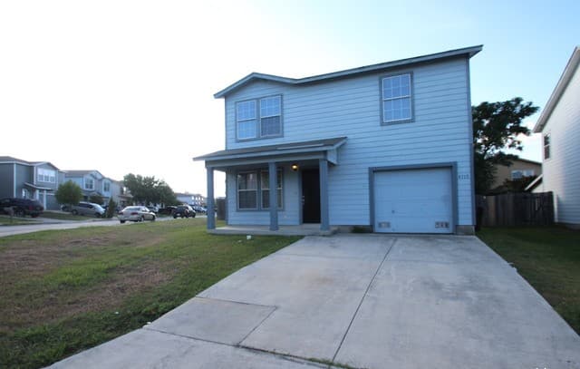 9715  Amber Ledge, San Antonio, TX 78245 — photo 3