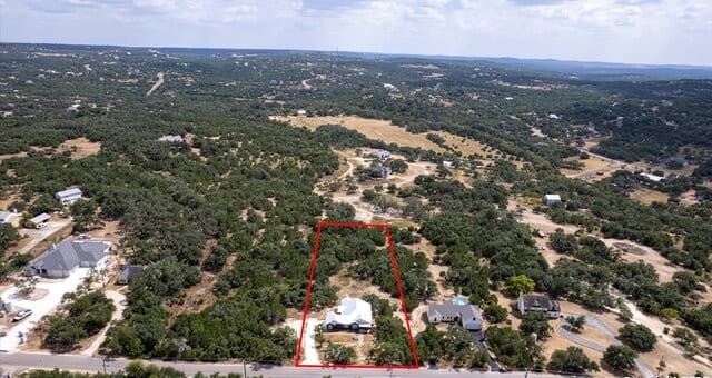3225 Hawthorne, Spring Branch, TX 78070 — photo 2