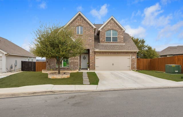 2059 Easton Dr