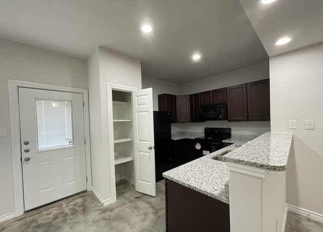 7311  Colina Way, Converse, TX 78109 — photo 16