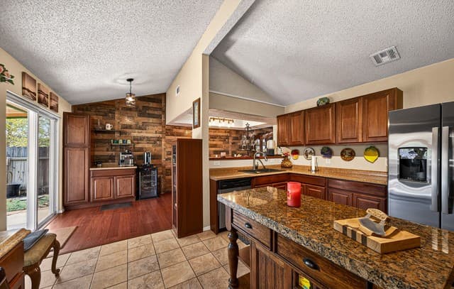 8722  Thatch, San Antonio, TX 78240 — photo 10