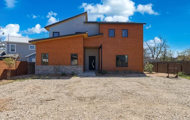 608  Labor, San Antonio, TX 78210 — photo 16