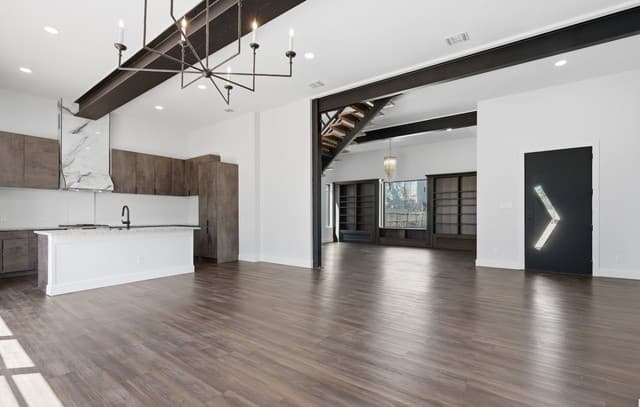 608  Labor, San Antonio, TX 78210 — photo 19
