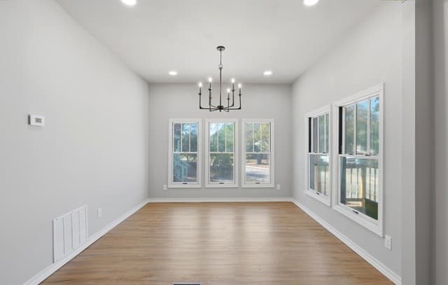 608  Labor, San Antonio, TX 78210 — photo 4