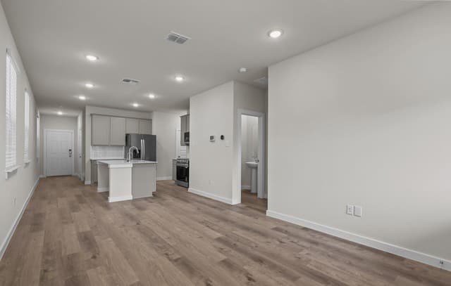 9027  Summerwood Bend, San Antonio, TX 78254 — photo 11