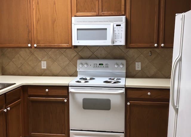 2608  Grayson Way, San Antonio, TX 78232 — photo 12
