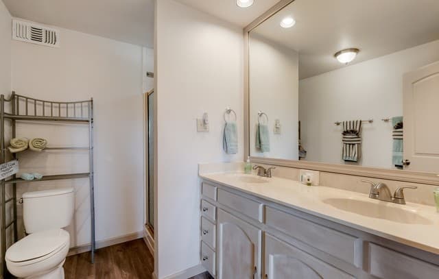 1512  Skyline, Canyon Lake, TX 78133 — photo 13