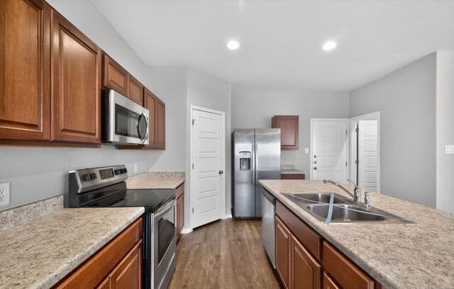 13003 Lineberry Ln, St Hedwig, TX 78152 — photo 15
