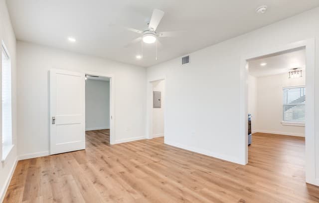 920  McIlvaine, San Antonio, TX 78201 — photo 11