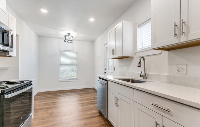 920  McIlvaine, San Antonio, TX 78201 — photo 17