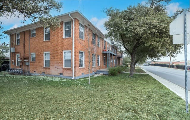 553  Club, San Antonio, TX 78201 — photo 6