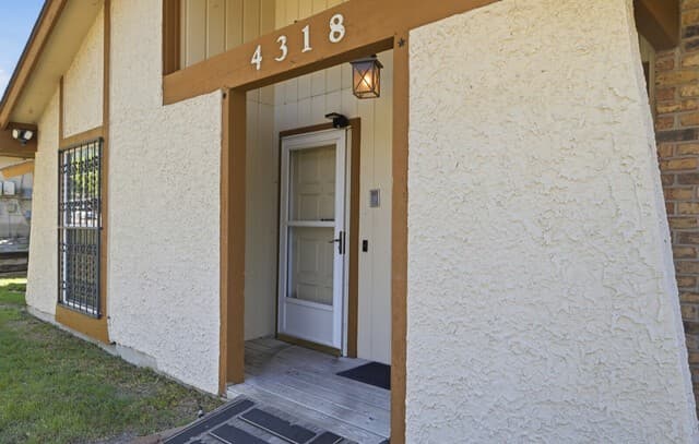 4318  Vespero, San Antonio, TX 78233 — photo 3