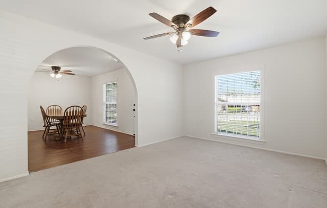 4318  Vespero, San Antonio, TX 78233 — photo 8